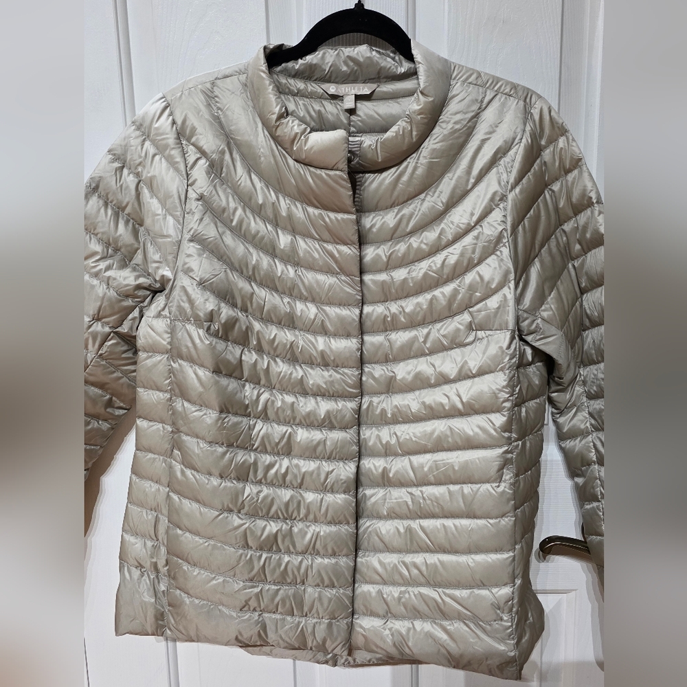 Chic Light Gray Women's Puffer Jacket
